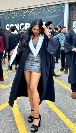 Uthpeksha in the convocation attire