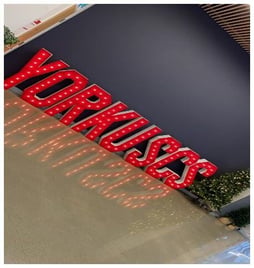 A red color “York U SCS “sign.
